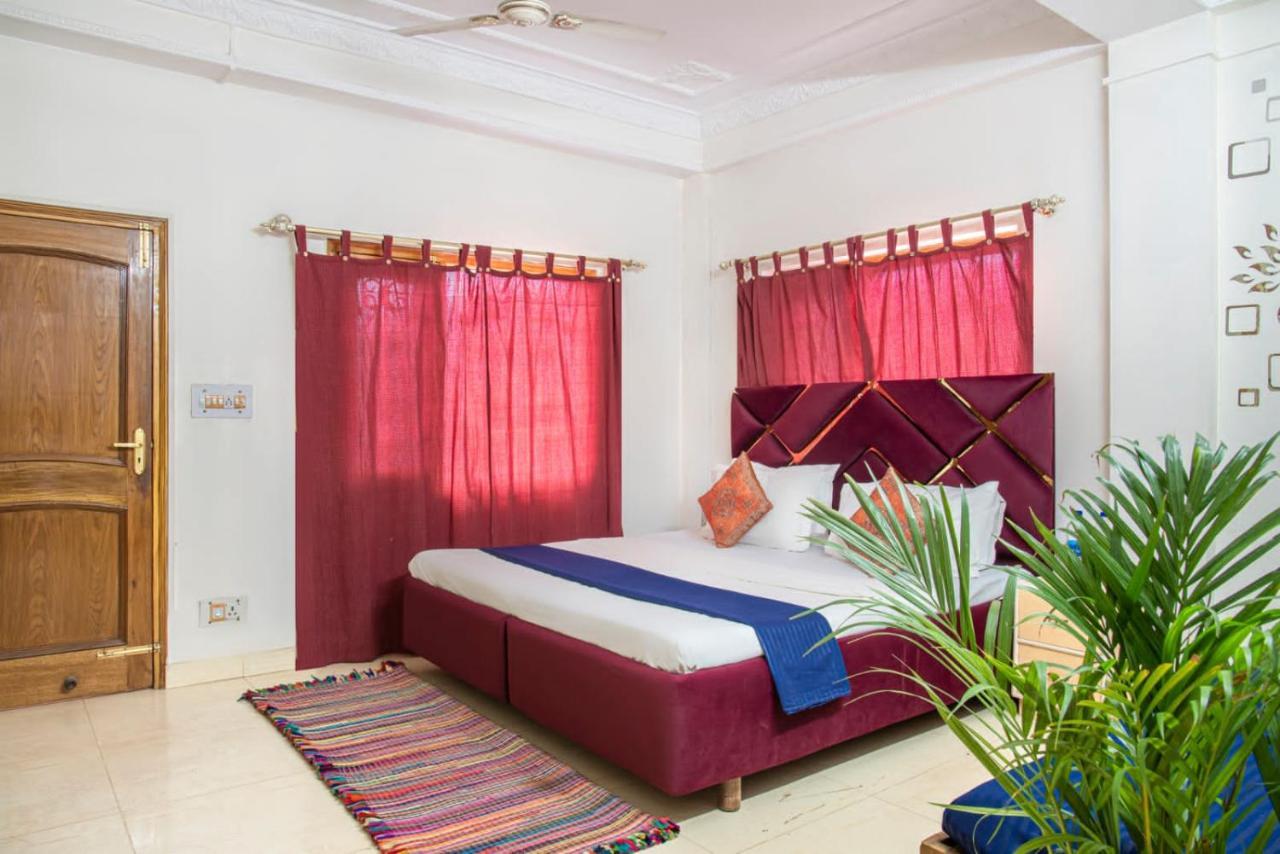 Host Jatin Kasauli Pine Villa 7Oi827O7O3 Luaran gambar