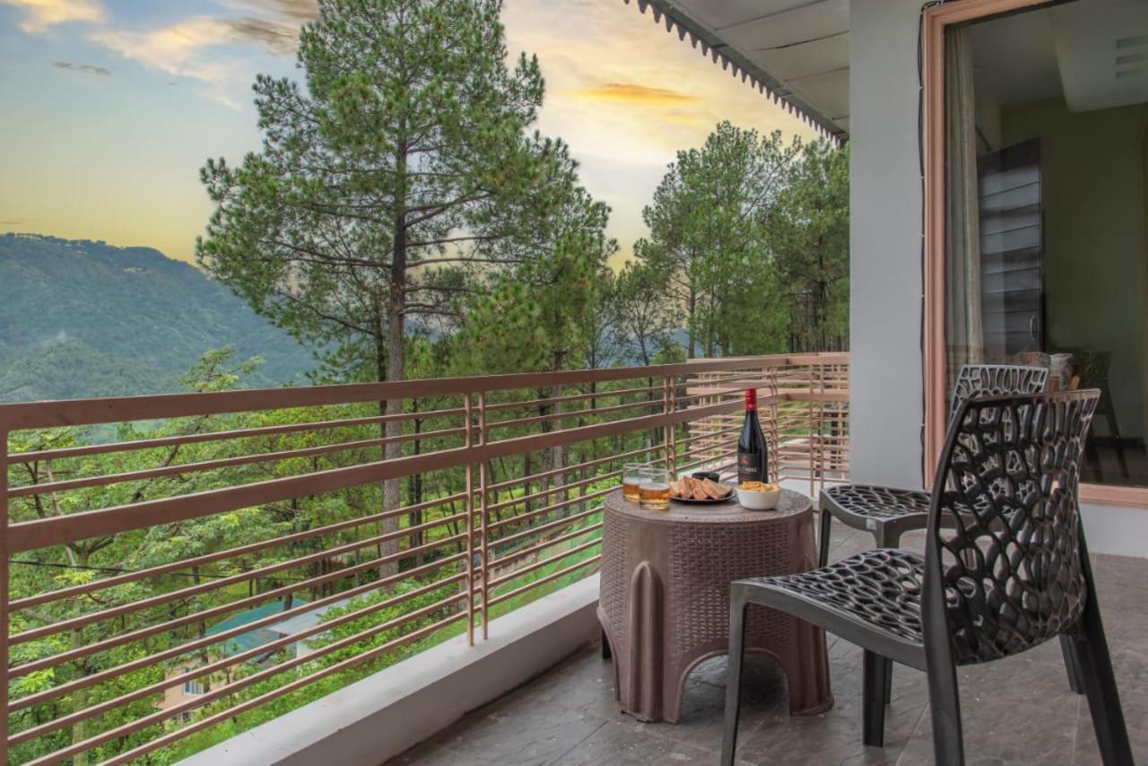 Host Jatin Kasauli Pine Villa 7Oi827O7O3 Luaran gambar